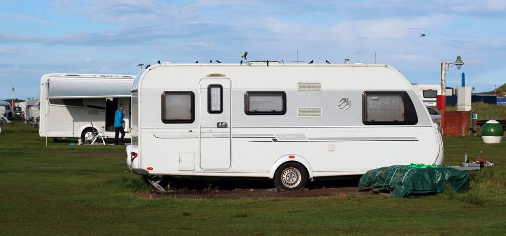 caravan, camping, campsite-2718561.jpg